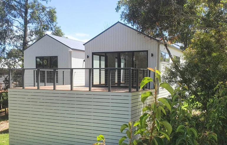 Modified Portsea Design Light Cladding